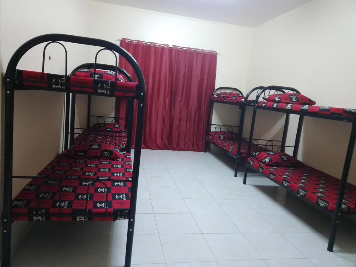 Abree building New Hostel Dubai Buitenkant foto